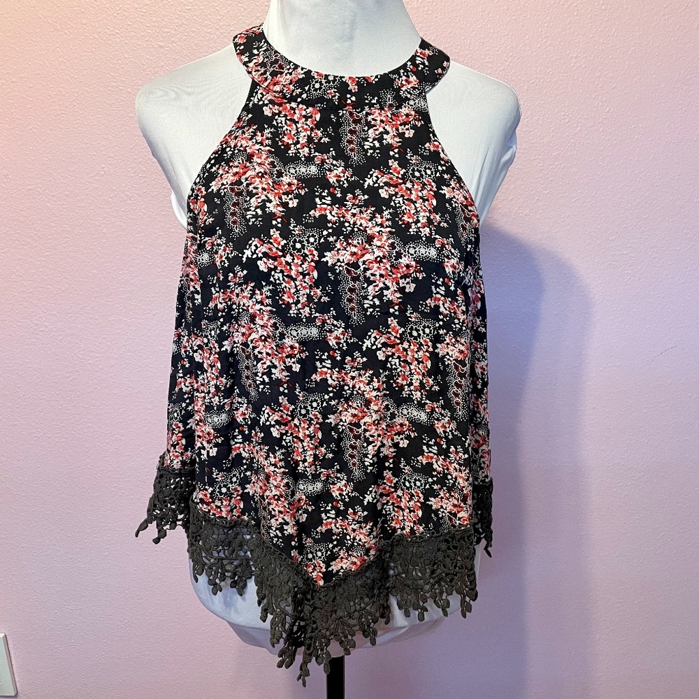 Lumiere Anthropologie Floral Kerchief Halter